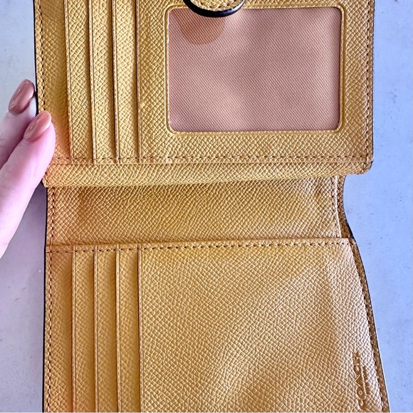 EUC COACH Yellow Medium Corner Zip Wallet - Picture 4 of 6